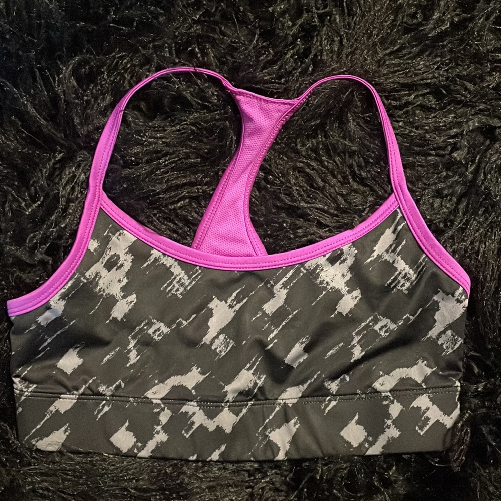 Reversible sports bra bundle size XS - Picture 4 of 7